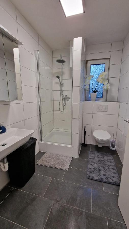 Apartments In Schoener Lage In Moenchengladbach Екстер'єр фото