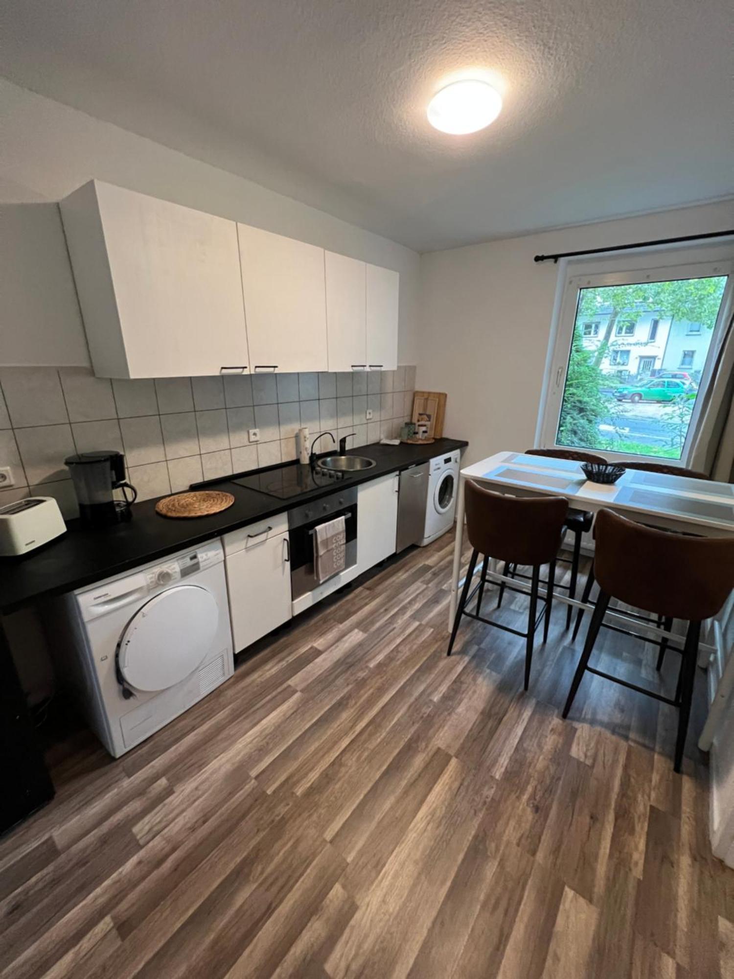 Apartments In Schoener Lage In Moenchengladbach Екстер'єр фото